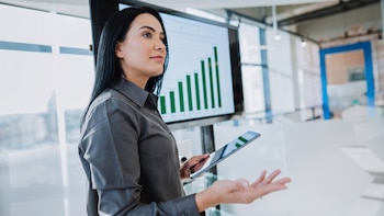 Invertir todo en una sola alternativa puede elevar el riesgo: ¿Cómo diversificar el capital?
