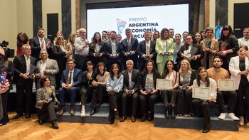 Todos los galardonados con el