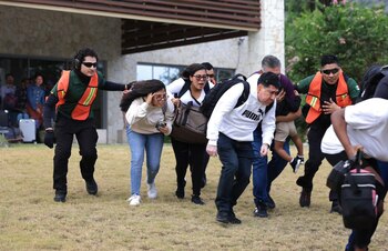 Los mexicanos lograron salir con