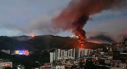 Los videos más impactantes de las explosiones en Venezuela que terminaron con la caída de Maduro