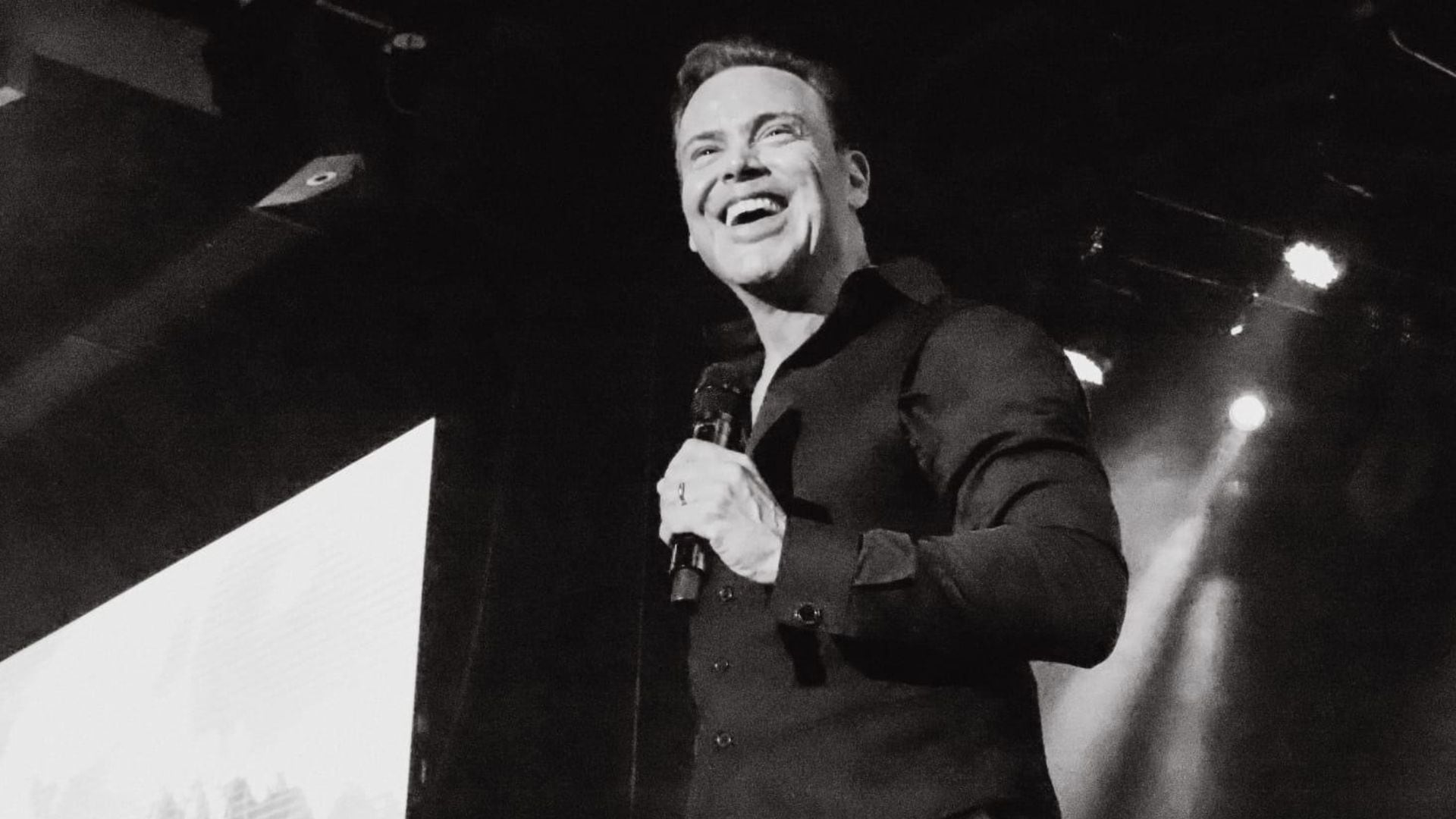 El tributo es interpretado por el cantante Benny García quien interpreta más de 50 temas.(Benny García)