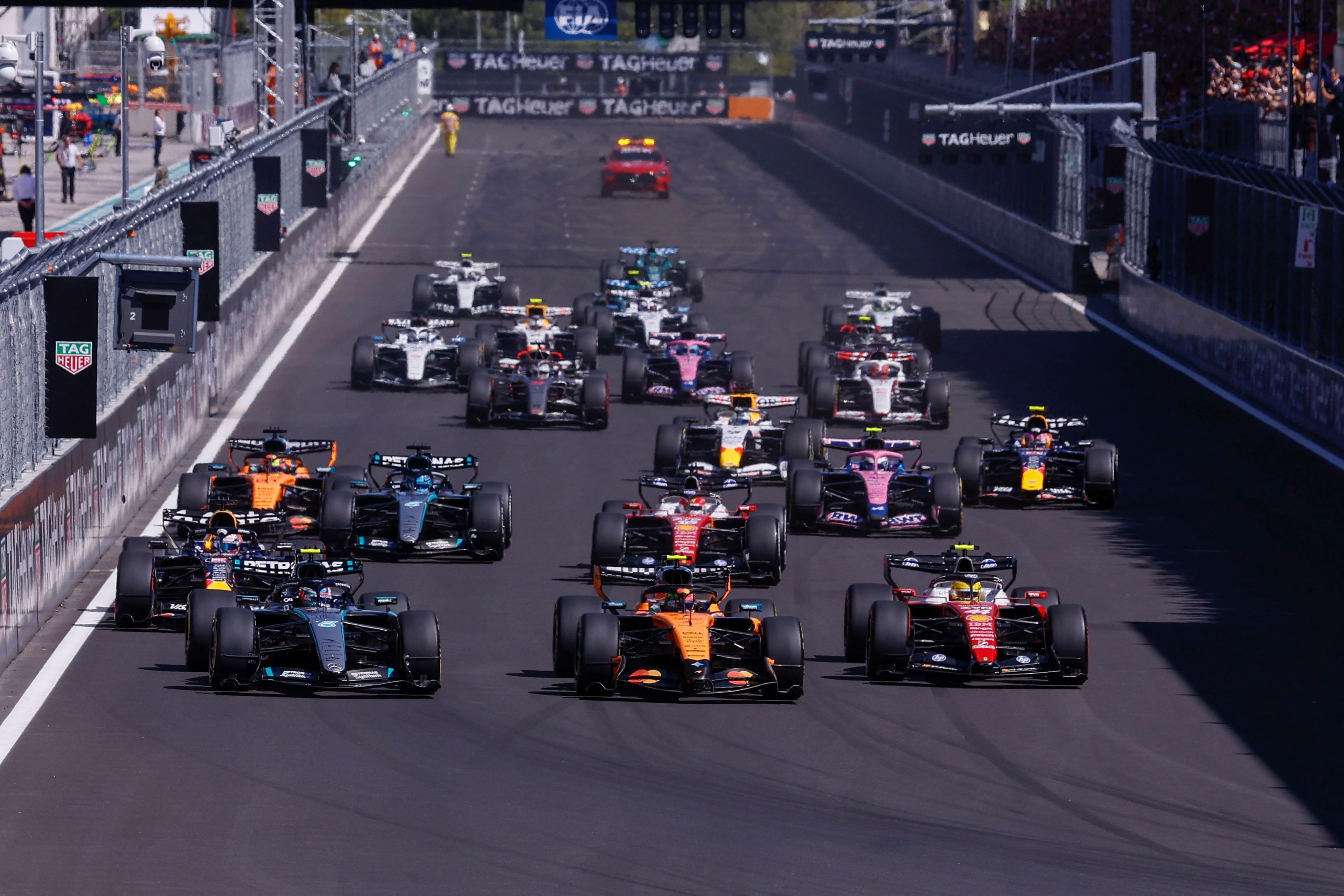 La salida del GP de España de F1. (EFE/ Aitor Martin)