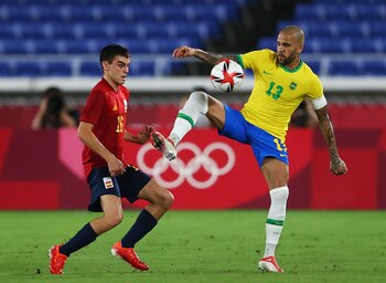 Dani Alves, capitán de Brasil,