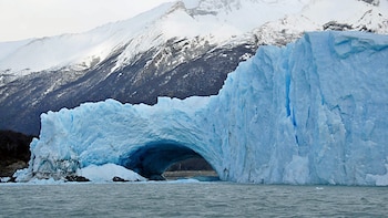 Ley de Glaciares: un juez federal rechazó la cautelar que pedía suspender la reforma pero habilitó el amparo colectivo