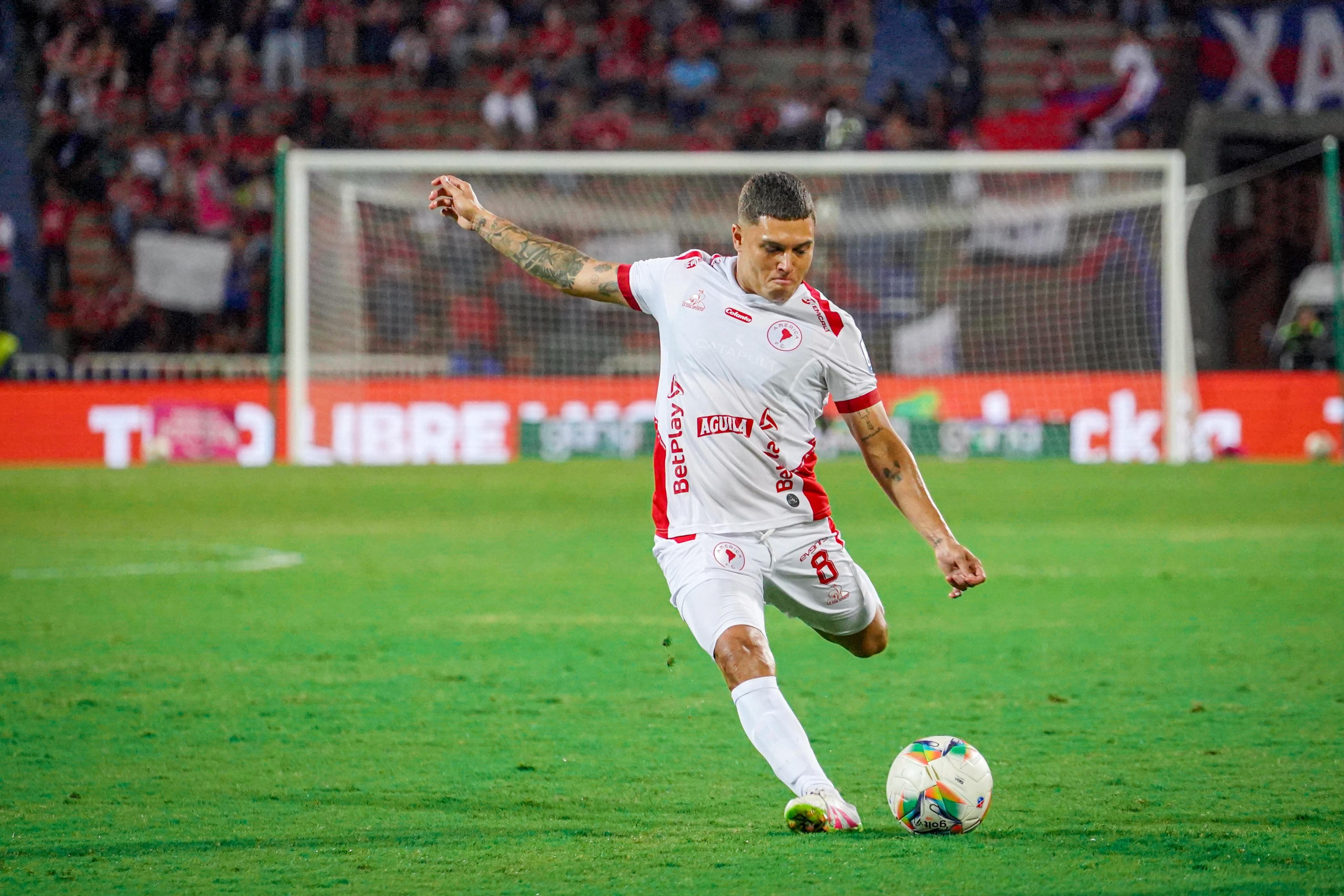 Juan Fernando Quintero tuvo un primer semestre agridulce con el América de Cali, luego de quedar eliminado en la Liga BetPlay - crédito Colprensa