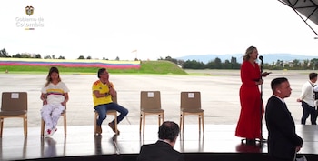 Acto de entrega de la bandera a la selección Colombia con Gustavo Petro encabezado por Gustavo Petro - crédito Presidencia