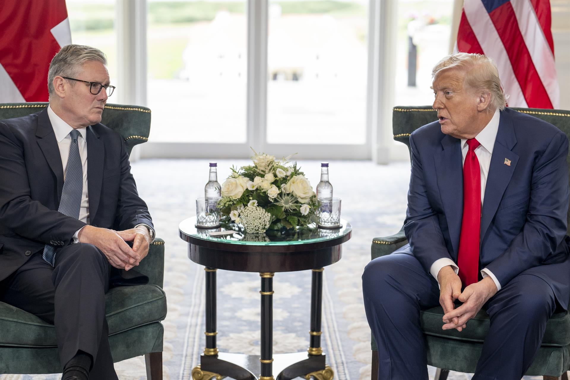 Trump y Starmer acordaron mantener la presión diplomática para impedir que el régimen de Irán obtenga armas nucleares