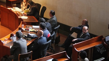 Tras ser acusados de corrupción,