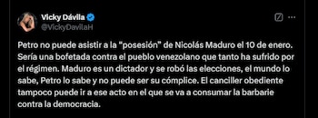 Vicky Dávila le pidió al