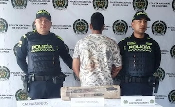 Las autoridades de Armenia trasladaron a los detenidos a la sede judicial después de ser dados de alta por lesiones personales - crédito Policía