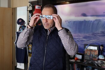 Observar al sol sin la