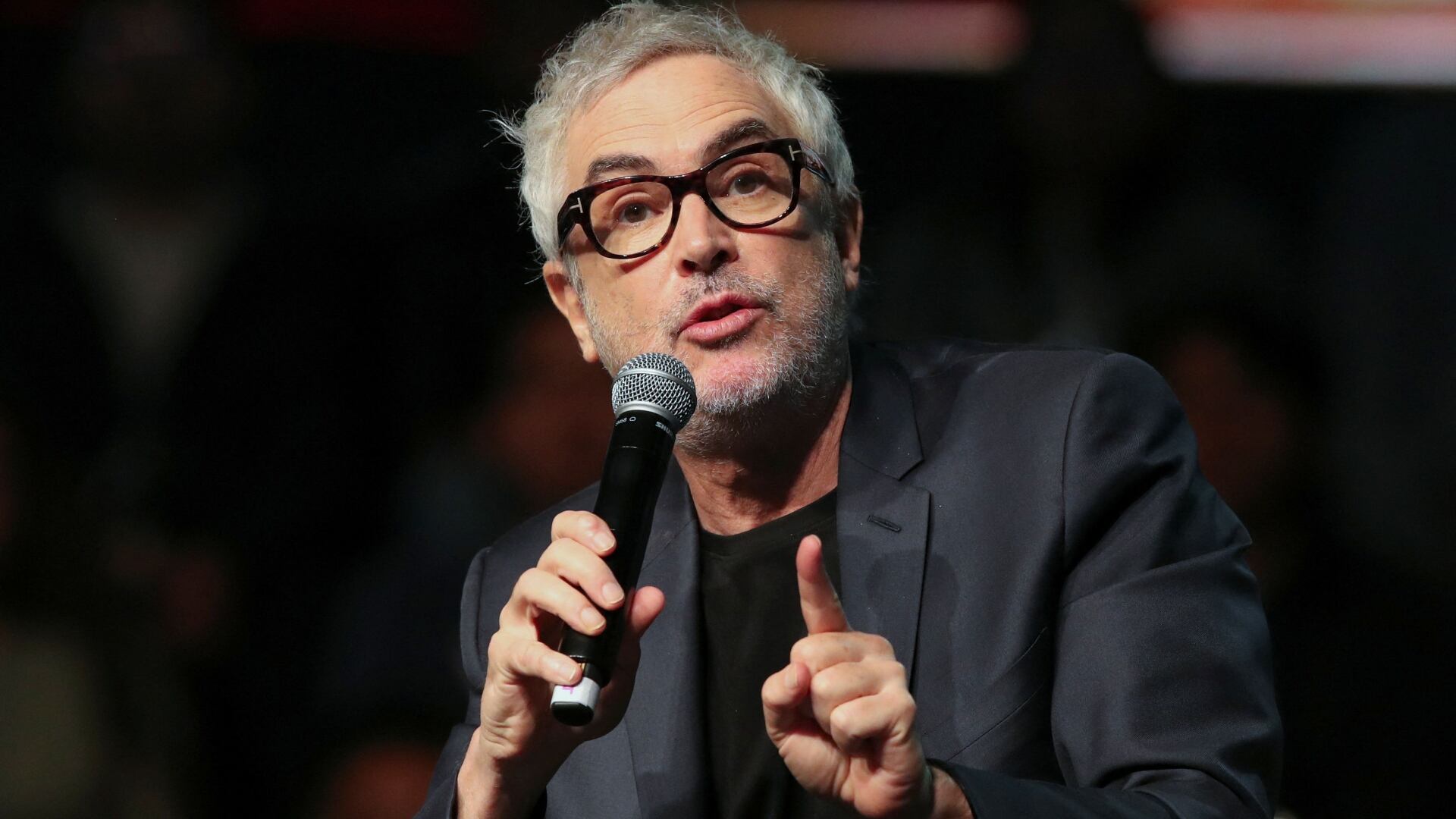 Alfonso Cuarón regresó a la silla de director con la serie