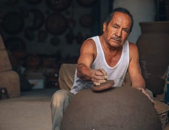 Las piezas de barro se venden directamente en los talleres familiares del pueblo.
(Foto: Visit México)