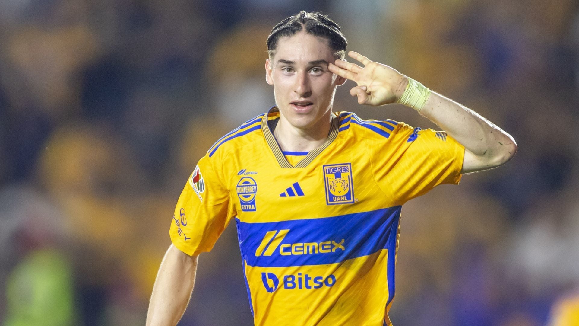 Marcelo Flores deja México y es convocado por la selección de Canadá