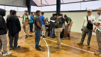 Los migrantes recibieron atención tras su localización. Crédito: SSP Veracruz