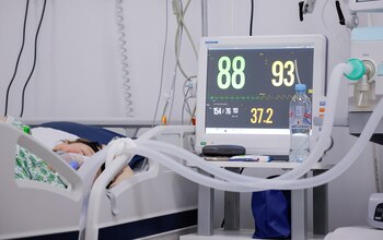 FOTO DE ARCHIVO: Un paciente