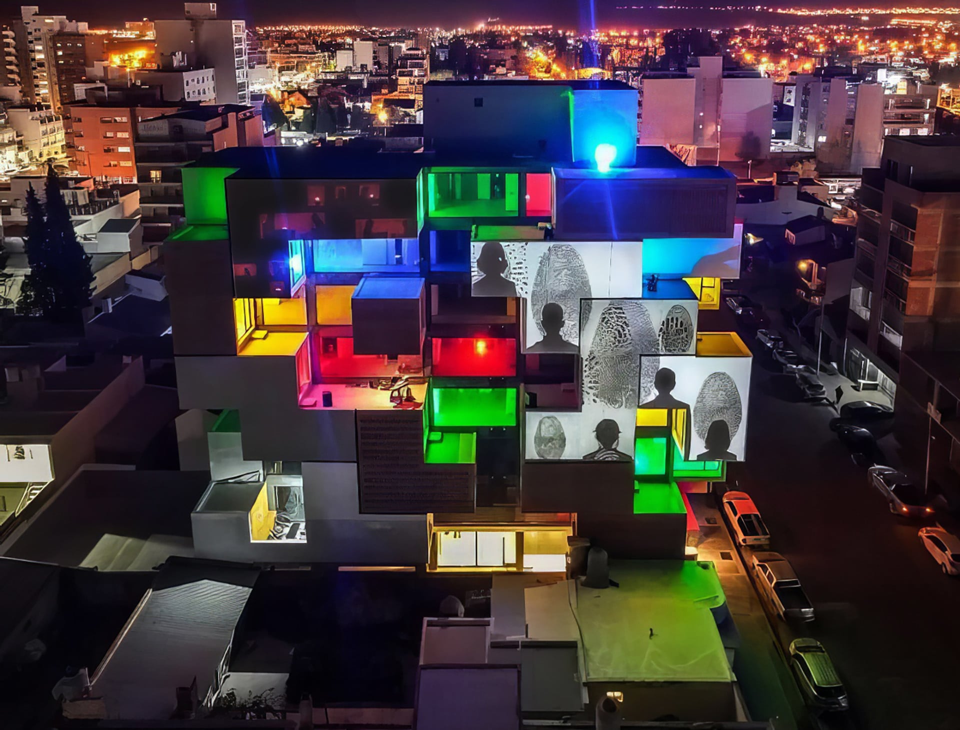 “Nuestros edificios son como una marca registrada en Madryn”, aseguró el arquitecto Mauricio Oporto. Este es el edificio Tetris