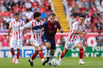 (X / @Atlante)