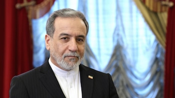 Araqchi asegura que Irán mantiene abierta la vía diplomática pero está preparado para una nueva guerra con EEUU