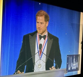 "Si no vamos a bailar