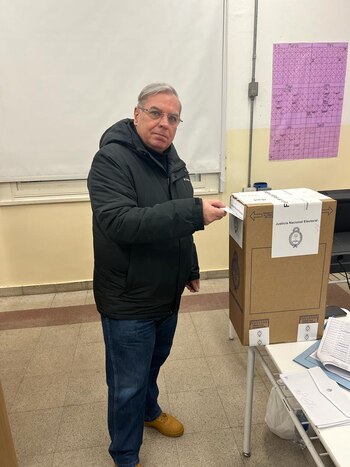 Carlos Monti cumplió con su