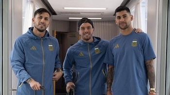La selección argentina aterrizó en Estados Unidos para afrontar la preparación final antes del Mundial 2026