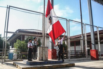 Ofrecen 50 becas de educación