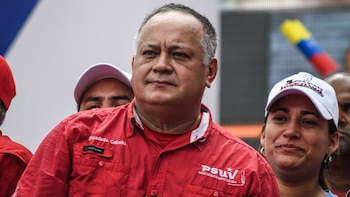 Cabello advierte a Trinidad y