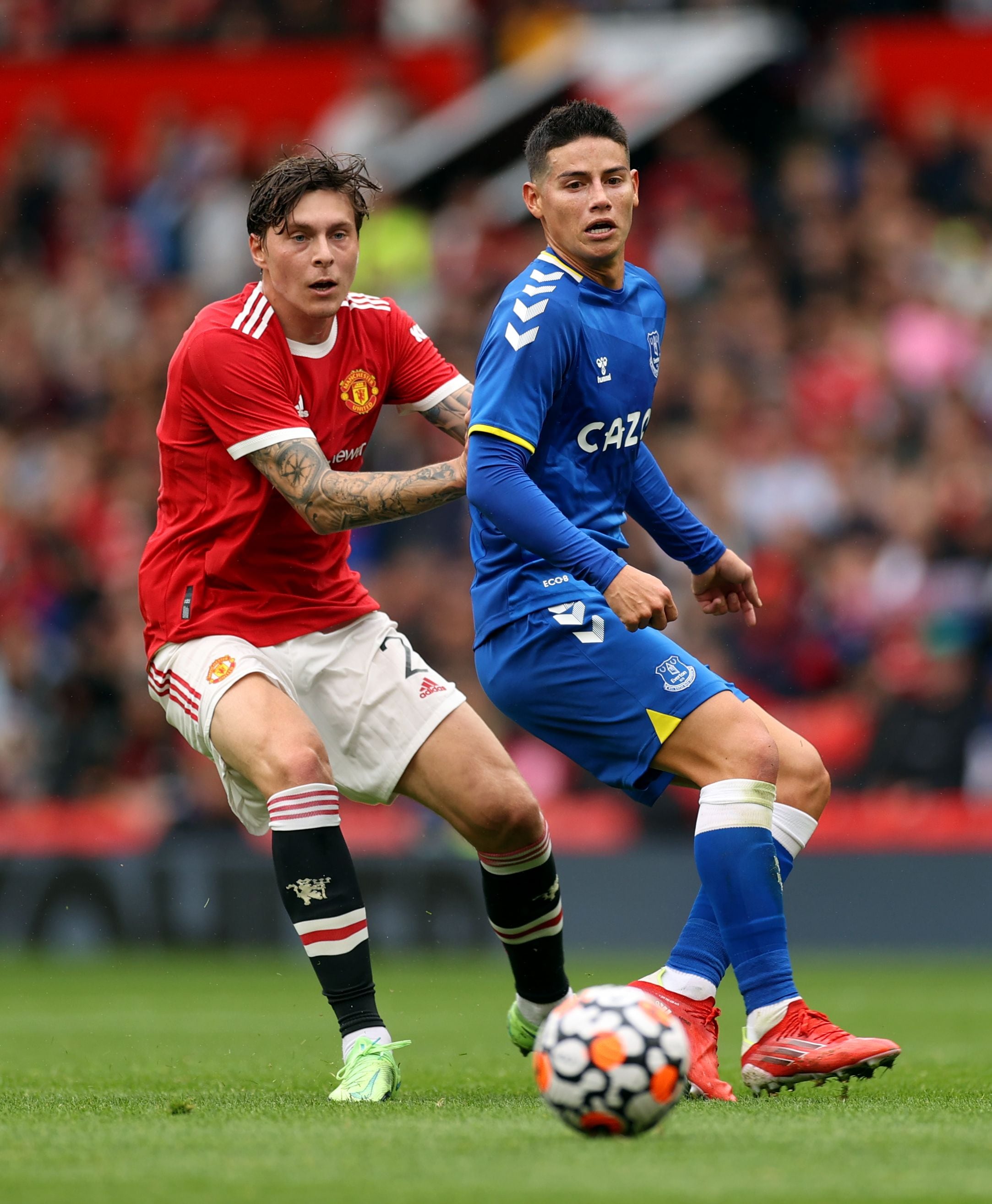 James Rodríguez tenía contemplado fichar por el Manchester United en 2017, pero Carlo Ancelotti lo convenció de sumarse a él en el Bayern Múnich - crédito Lee Smith/Reuters