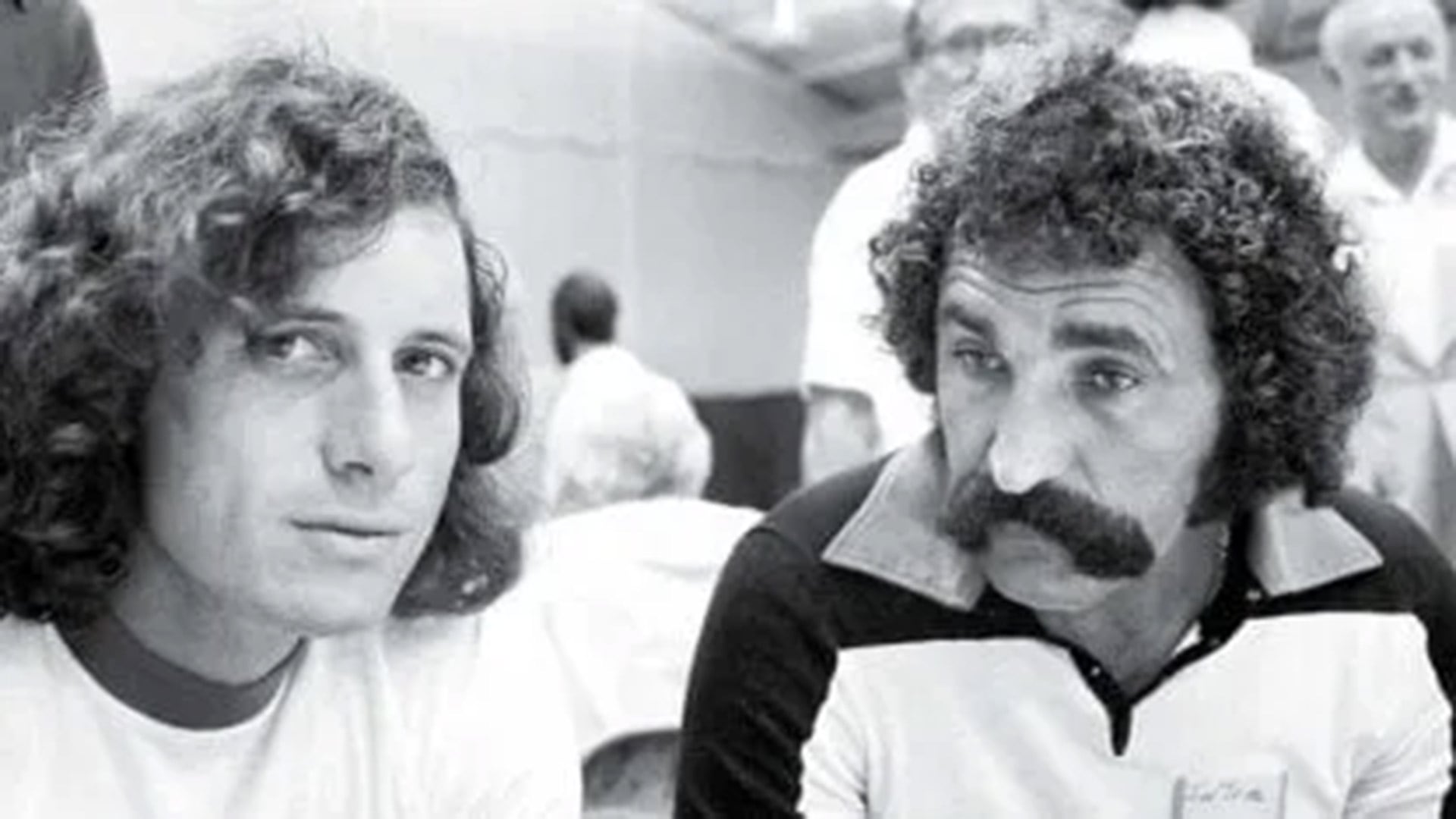 Guillermo Vilas junto a Ion Țiriac (AP)