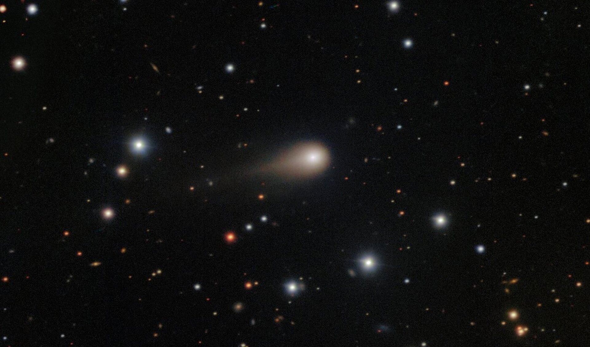 Por qué un científico de Harvard sigue afirmando que el cometa 3I/ATLAS es un visitante interestelar inteligente