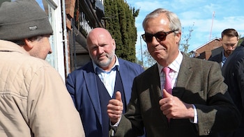 El Gobierno británico insta a Farage aclarar el origen de una donación de unos 5,8 millones de euros en 2024