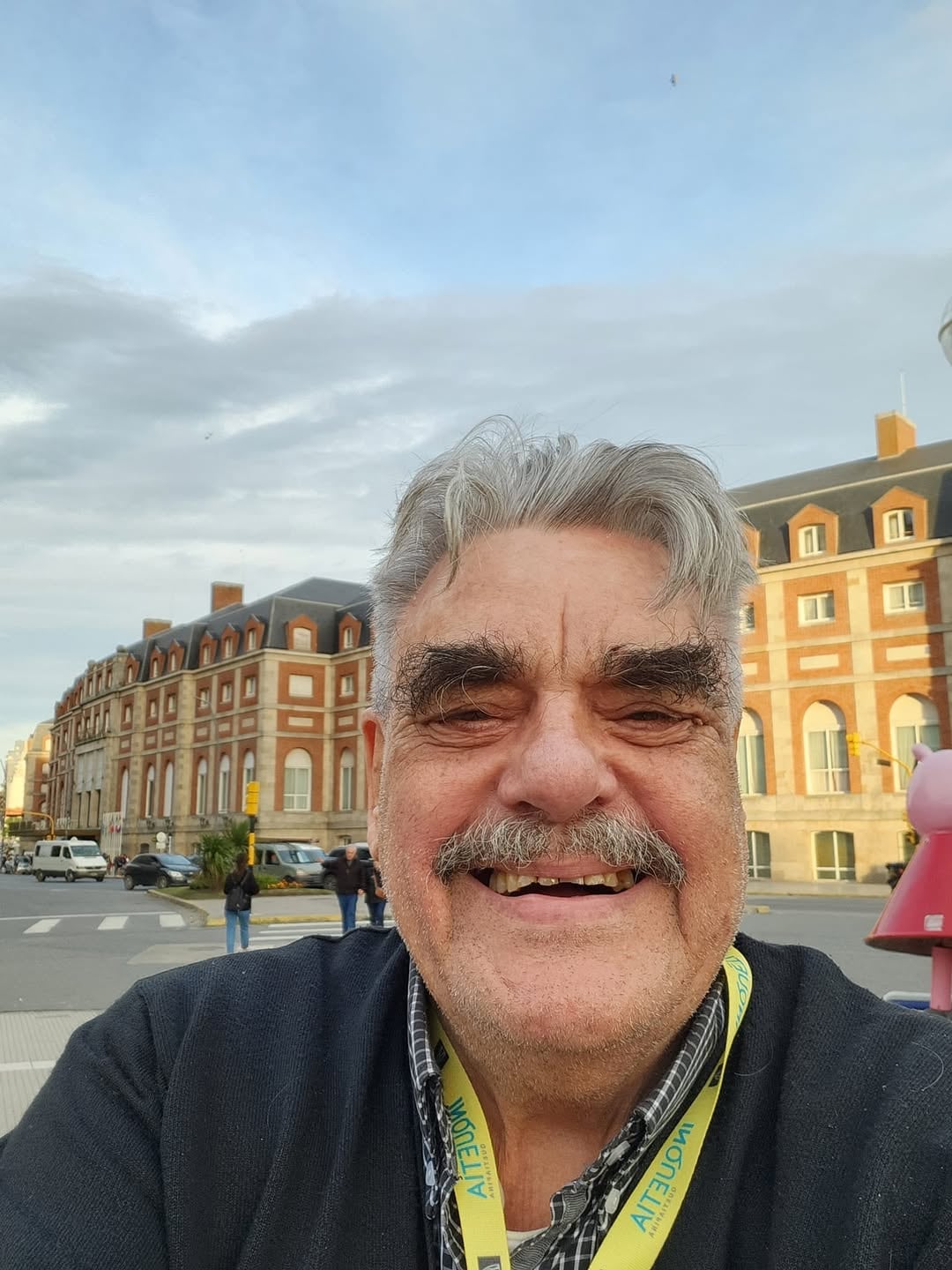 Proveniente de una familia artística, Sergio siguió sus pasos y encontró una de sus tantas pasiones: la actuación (Instagram)