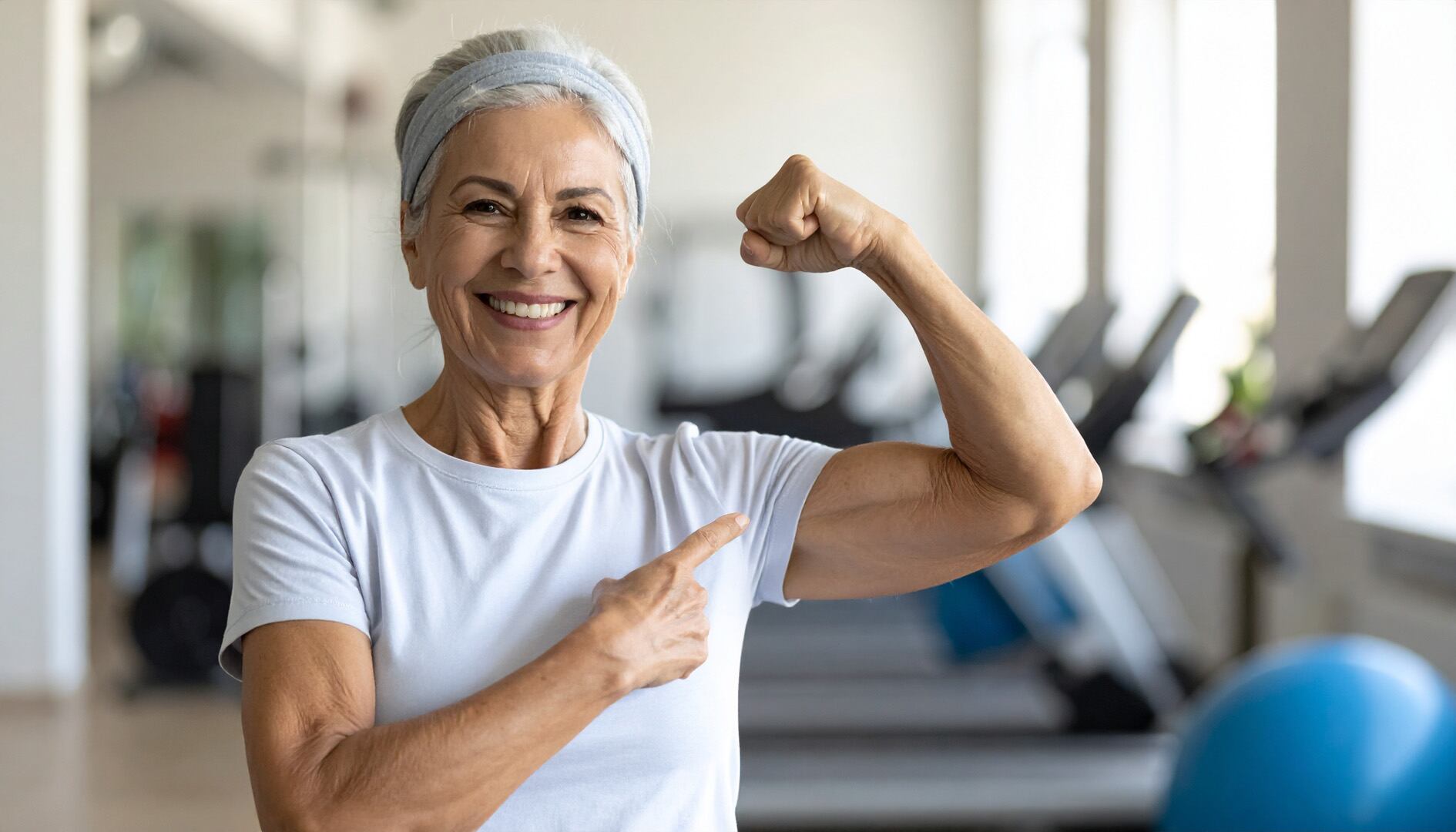 El entrenamiento de fuerza contribuye a la liberación de mioquinas, moléculas que impactan en el control de la glucemia, la salud cardiovascular y la prevención de la obesidad (Imagen Ilustrativa Infobae)