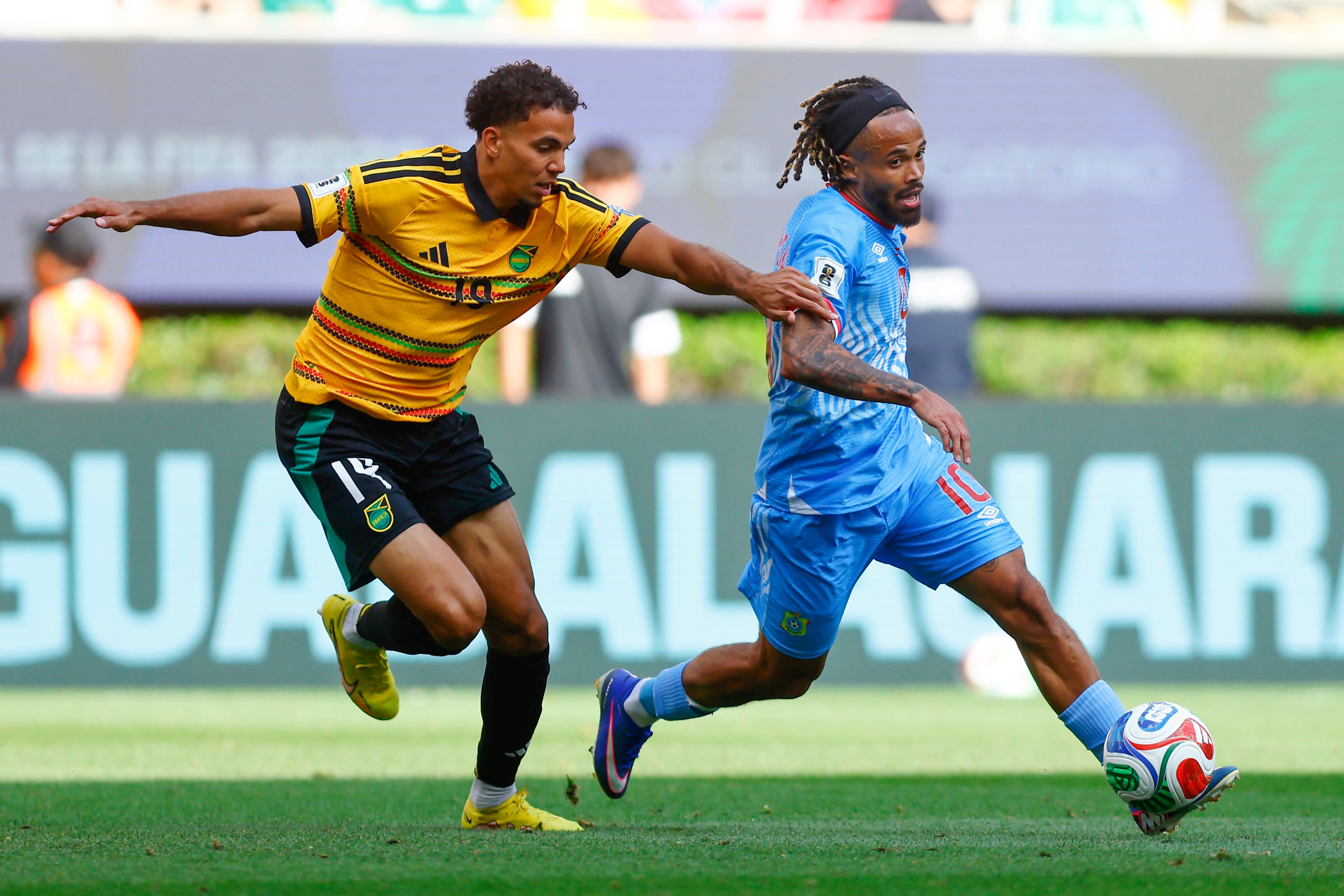 El cuadro africano se impuso a Jamaica en el encuentro de la repesca para obtener su boleto a la Copa del Mundo. (EFE/Francisco Guasco)