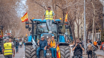 Unión de Uniones convoca una