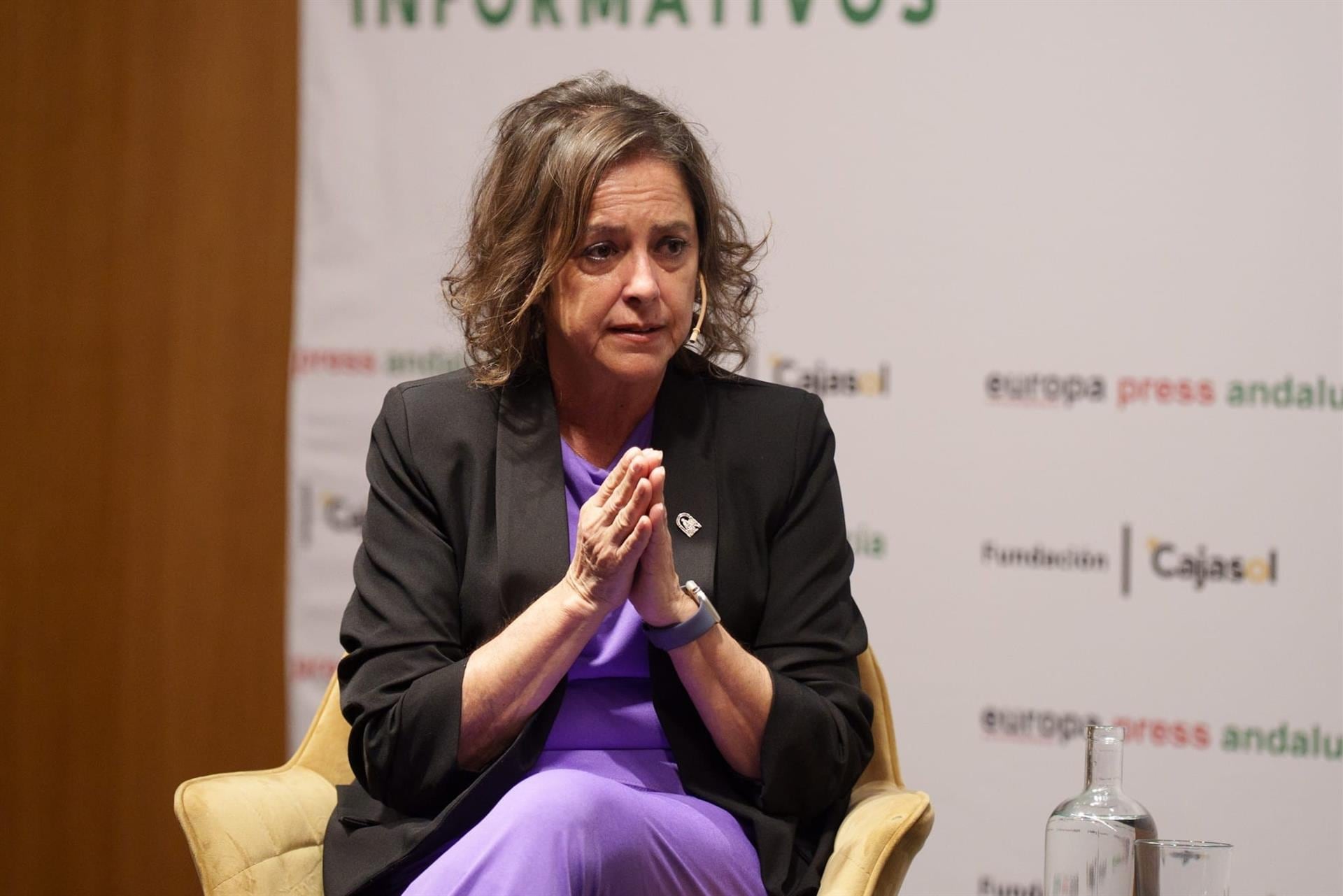 La Junta sostiene que el acuerdo con Gibraltar «desprotege» a Andalucía y vaticina afección de rellenos en playas