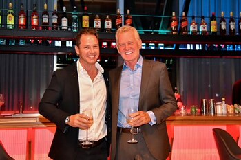 Jorge Brito, junto a Francisco