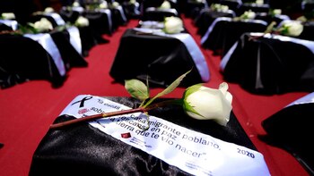 Las 105 urnas que contienen