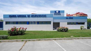 HM CINAC lidera un estudio que muestra en primates la posibilidad de administrar terapia génica cerebral sin cirugía