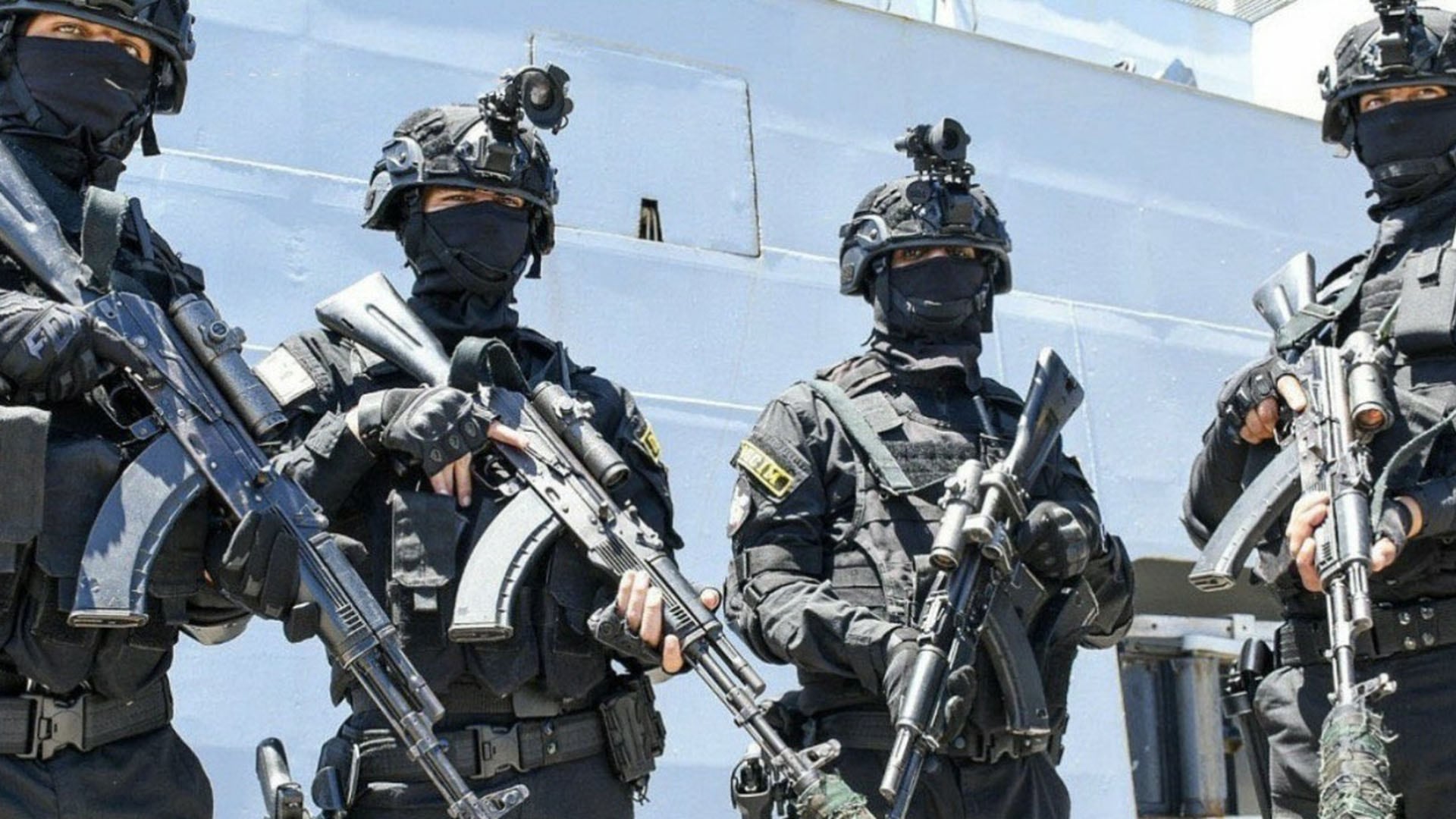 al menos tres periodistas fueron detenidos por funcionarios de la DGCIM y trasladados al comando de la Guardia dentro del Palacio Legislativo