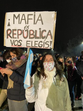 Vecinos en contra de que