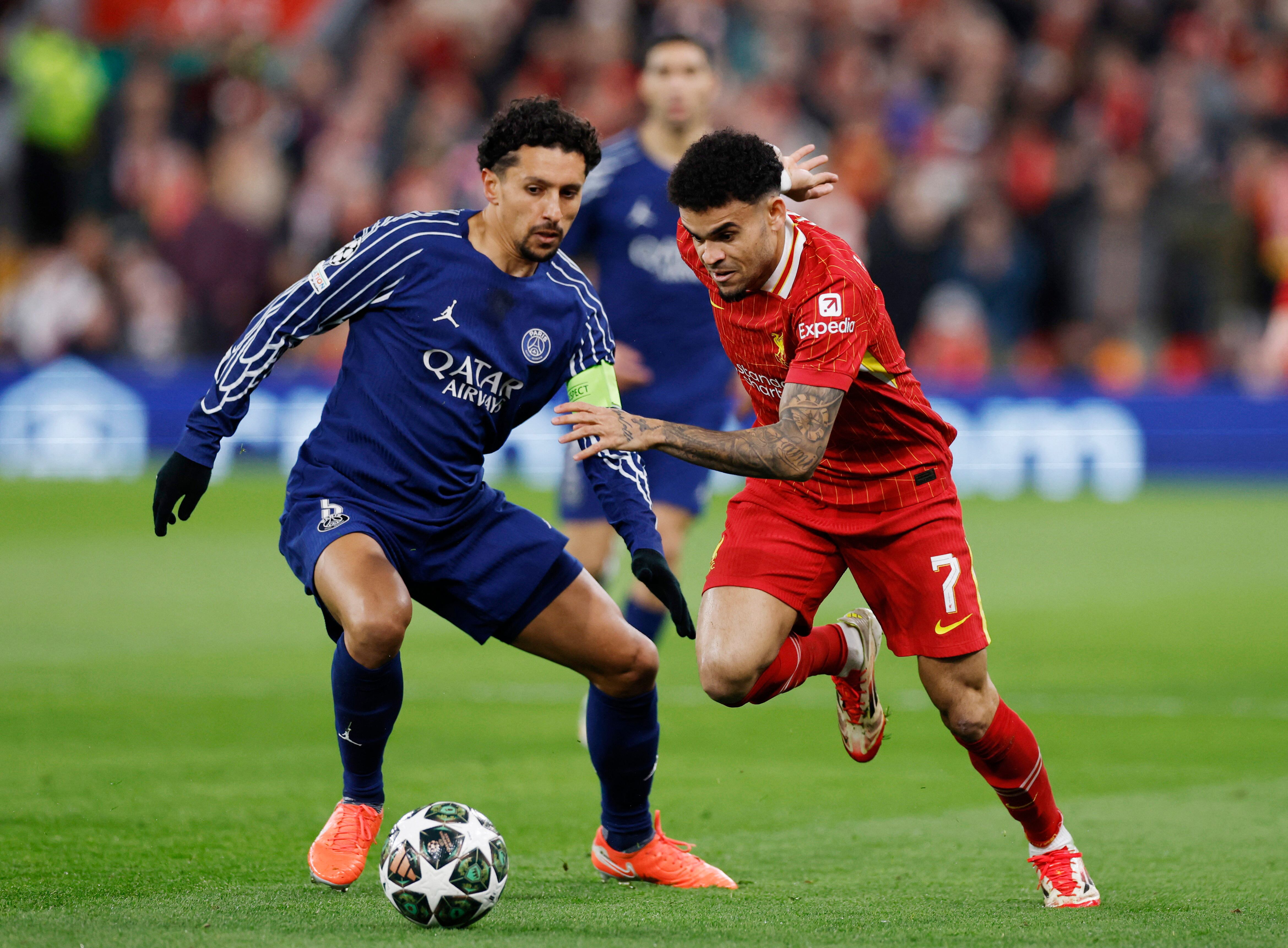 Luis Díaz contempló la posibilidad der ir al Manchester City en el mercado de fichajes, según informaron desde Inglaterra - crédito Jason Cairnduff/REUTERS