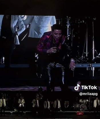 Eduin Caz se divorció