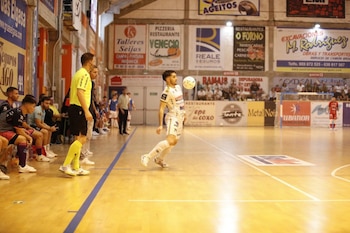 04/10/2026 Suspendido el Noia Portus Apostoli - Barça de fútbol sala por "imposibilidad de desplazamiento"
DEPORTES
RFEF