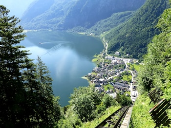 Hallstatt, Austria (Wikimedia Commons)
