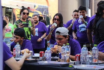 Más de 40 food trucks