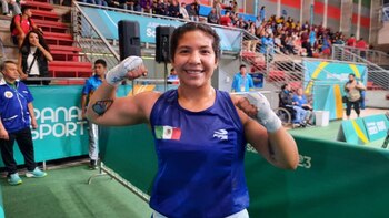 La mexicana posa para la