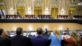 Sergio Massa durante una reunión