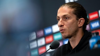 Filipe Luis deja de ser